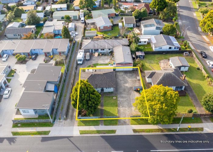  at 100 Settlement Road, Papakura, Papakura