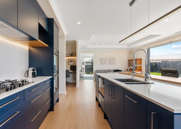  at 11 Eastman Drive, Halswell, Christchurch City, Canterbury