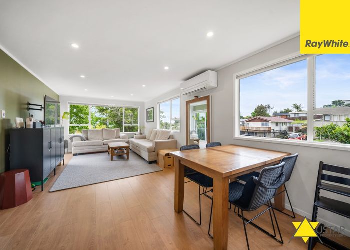  at 20 Longreach Drive, Sunnyvale, Waitakere City, Auckland