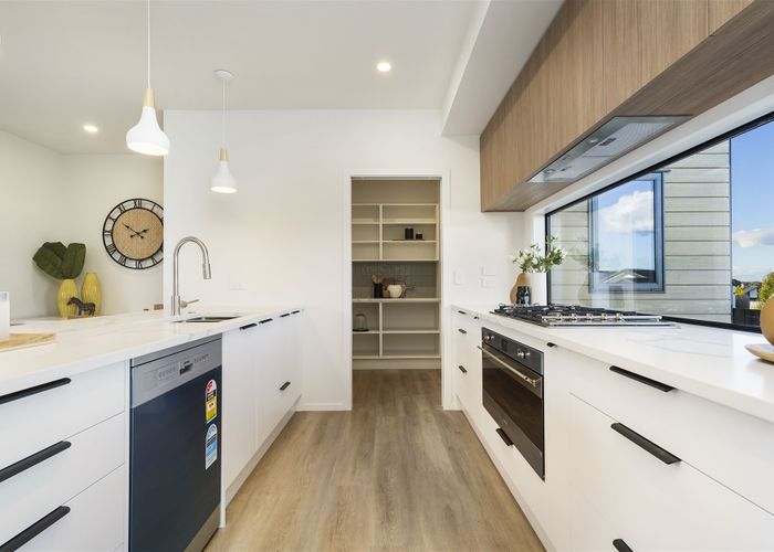  at 4 Whanau Avenue, Baverstock, Hamilton