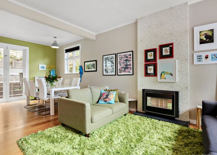  at 80 Para Street, Miramar, Wellington