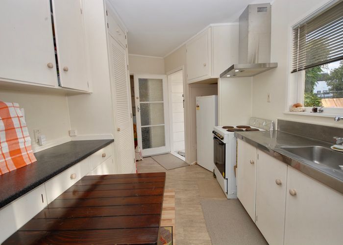  at 7 Camrose Place, Glenfield, Auckland