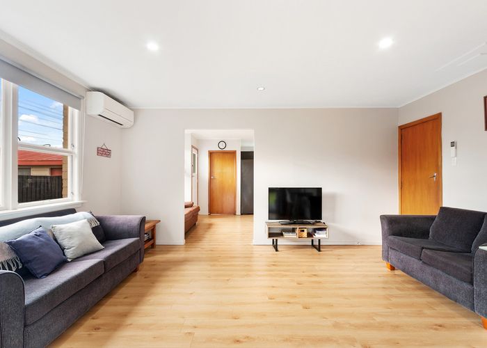  at 20 Malabar Crescent, Broomfield, Christchurch