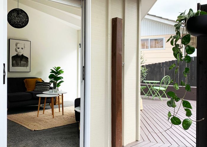  at 2 Hanui Place, Massey, Auckland
