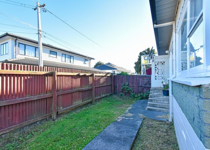 at 5/87 Wallace Road, Papatoetoe, Auckland