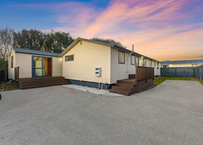  at 40  Airfield Road, Takanini, Papakura, Auckland