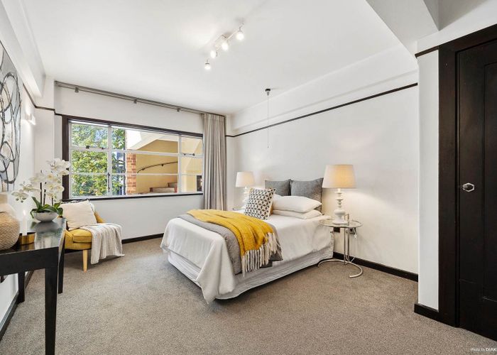  at 2/3 Eden Crescent, City Centre, Auckland City, Auckland