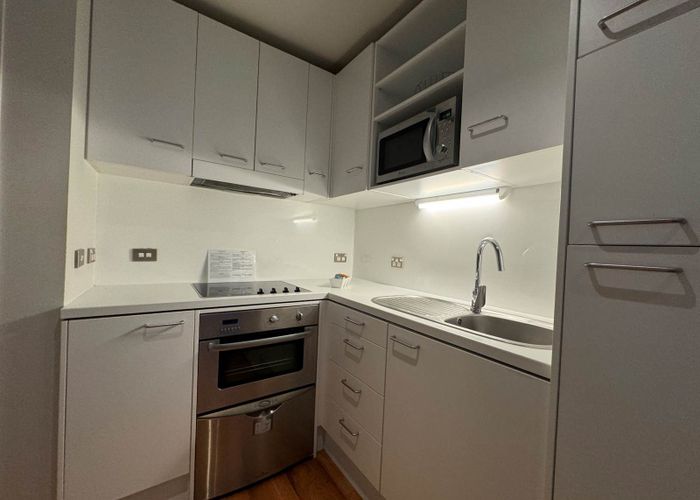  at 24B/16 Gore Street, Auckland Central, Auckland