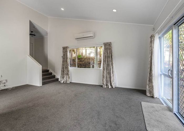  at 47d Domain Road, Glenfield, North Shore City, Auckland