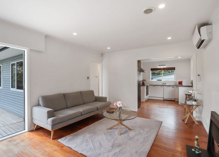  at 32 Konini Road, Titirangi, Auckland