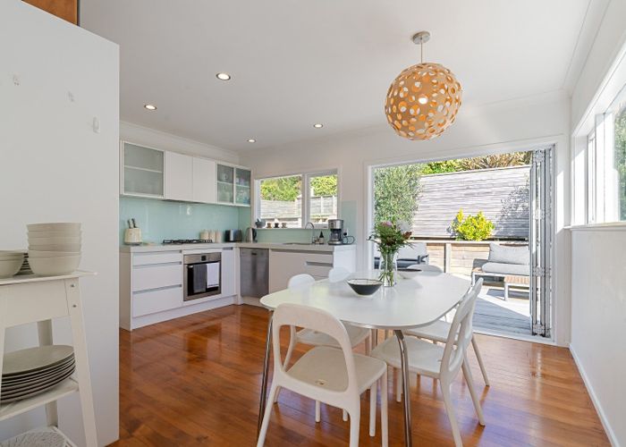  at 74 Kano Street, Karori, Wellington, Wellington
