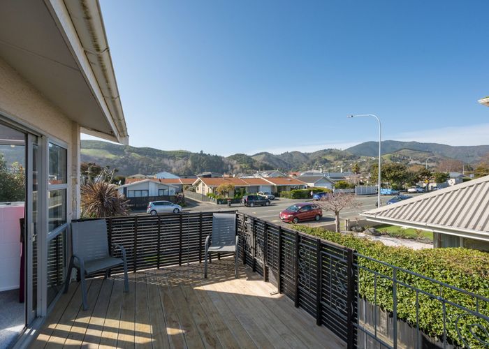 at 2/20 Collingwood Street, The Wood, Nelson