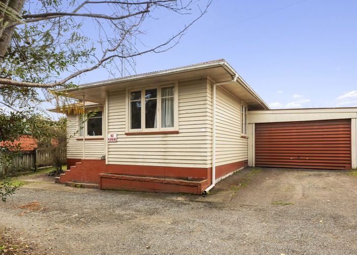  at 8C Bell Road, Western Heights, Rotorua, Bay Of Plenty
