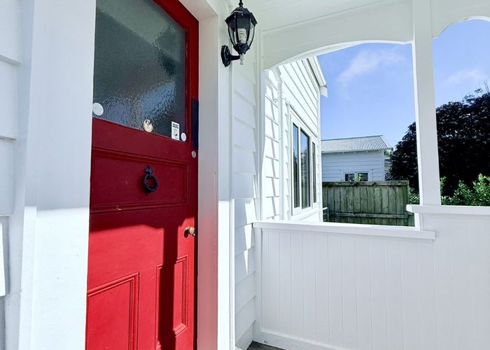  at 19 Princes Ave, Mount Roskill, Auckland City, Auckland