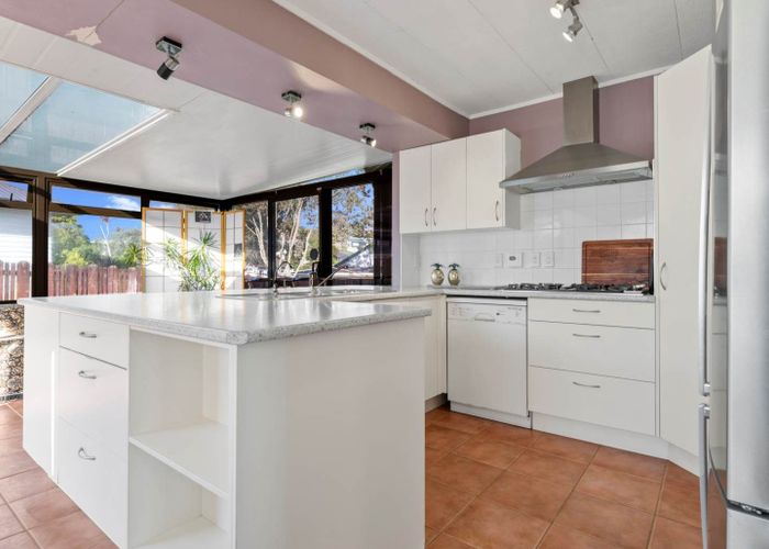  at Wren Place, Mairangi Bay, North Shore City, Auckland