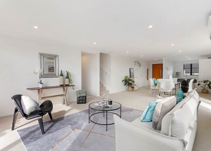  at 19 Lane Cameron Place, Flat Bush, Auckland