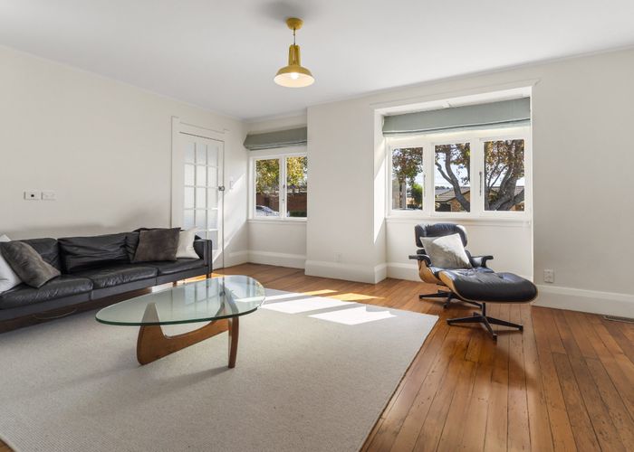  at 13 Dignan Street, Point Chevalier, Auckland