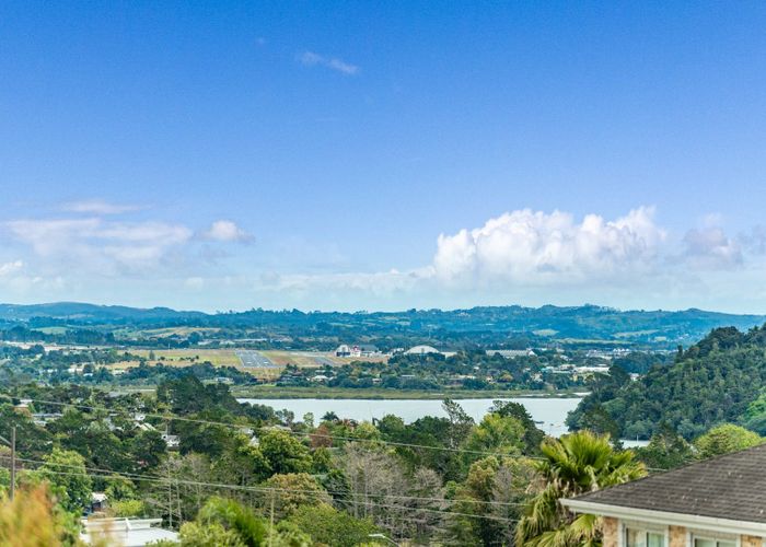  at 71 Kittiwake Drive, Schnapper Rock, North Shore City, Auckland