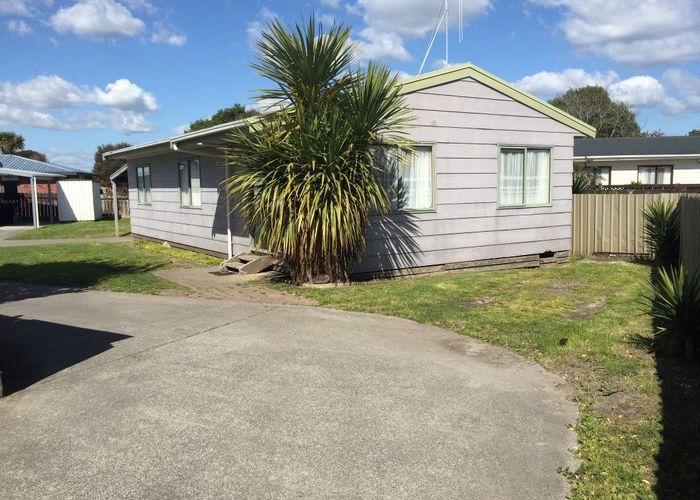  at 25A Lyn Grove, Papamoa Beach, Papamoa
