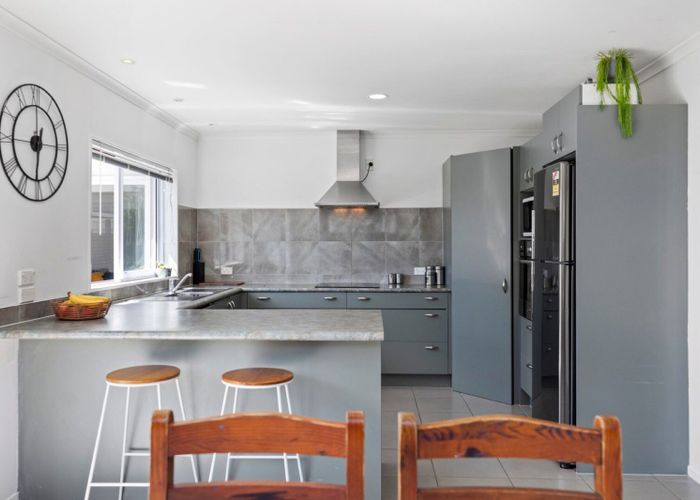  at 61C Queen Road, Bellevue, Tauranga, Bay Of Plenty