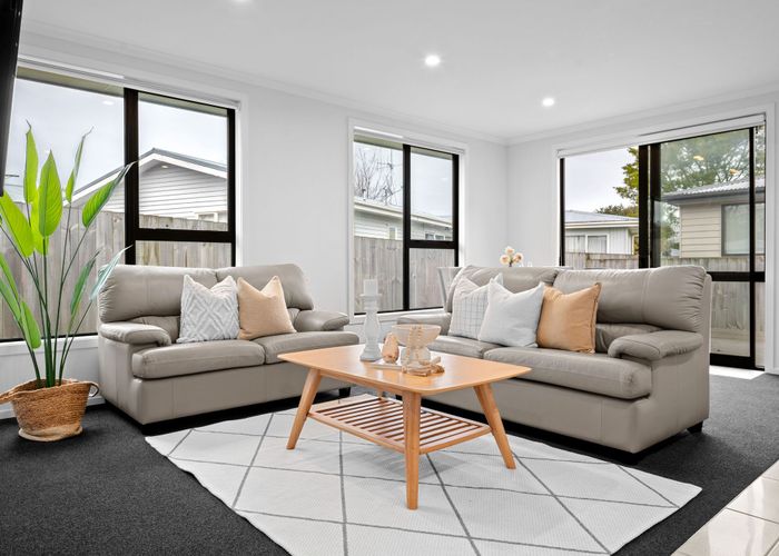  at 2/3 Helena Road, Hillcrest, Hamilton