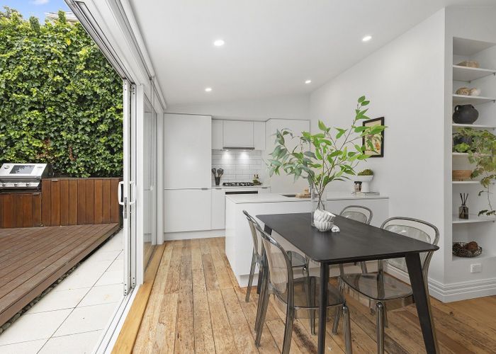  at 20 Wallace Street, Mount Cook, Wellington