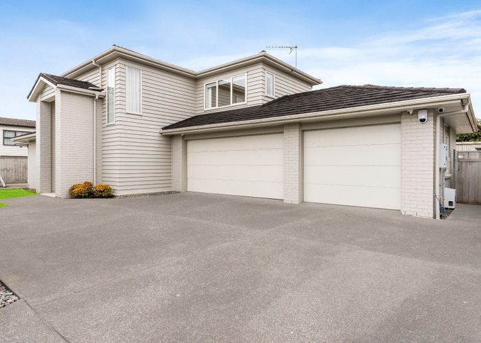  at 18 Darion Drive, Flat Bush, Auckland
