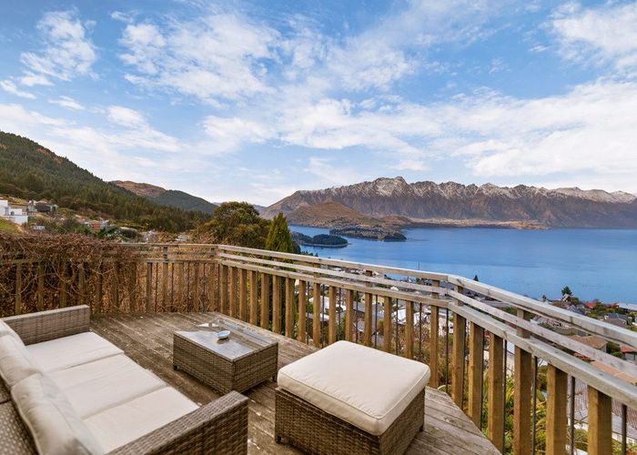  at 41 Greenstone Place, Fernhill, Queenstown