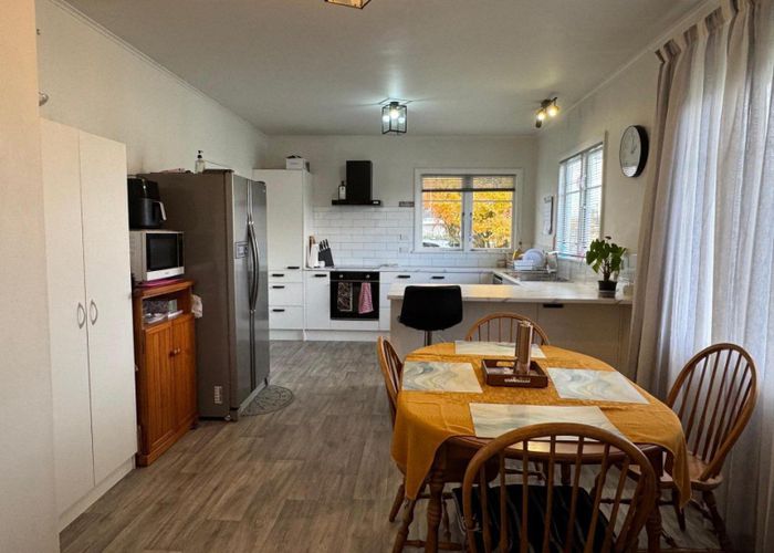  at 400 Park Road North, Parkvale, Hastings, Hawke's Bay