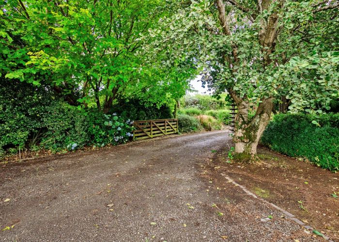  at 274 West Plains School Road, West Plains, Invercargill, Southland