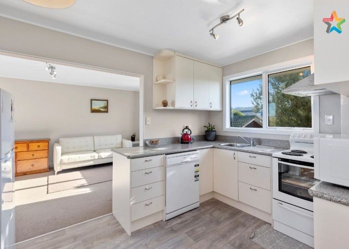  at 40e Leighton Ave, Waiwhetu, Lower Hutt, Wellington