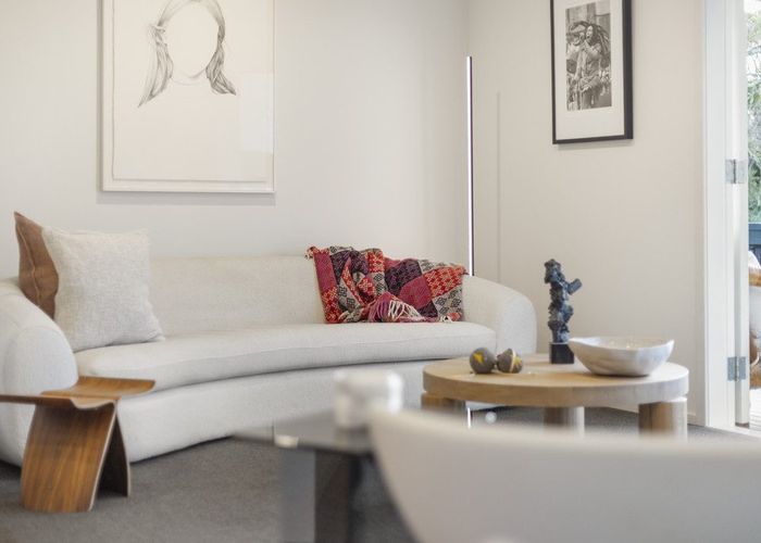  at 22 Seacombe Road, Point Chevalier, Auckland City, Auckland