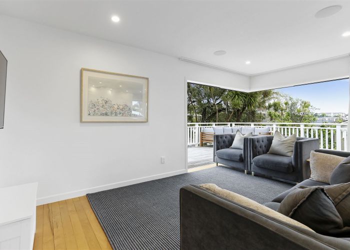 at 5 Arahia Street, Northcote, Auckland