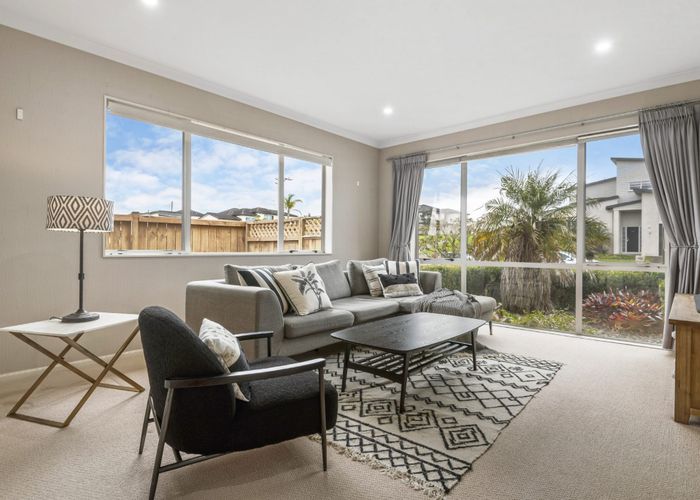  at 42 Laurel Oak Drive, Albany, North Shore City, Auckland