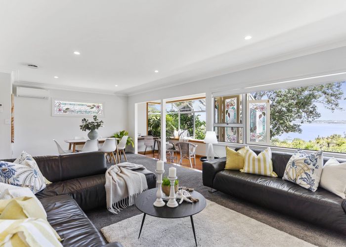  at 22 Valhalla Drive, Beach Haven, Auckland