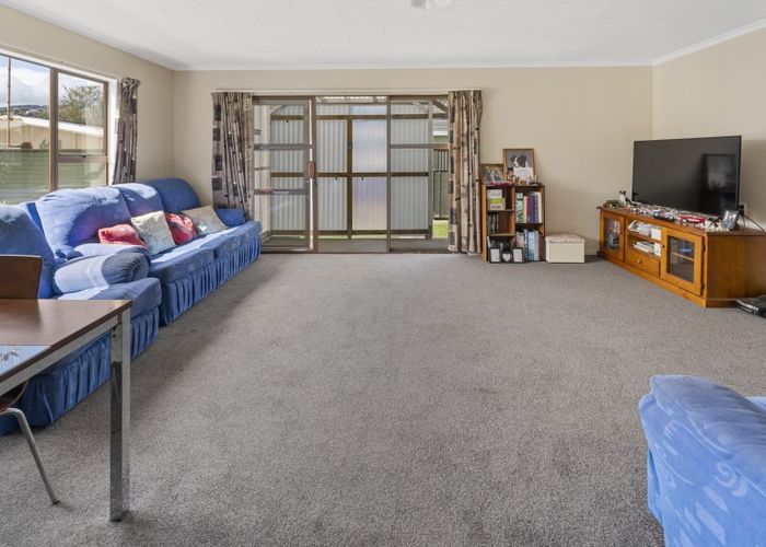  at 2/64 FERGUSSON ST, Stoke, NELSON