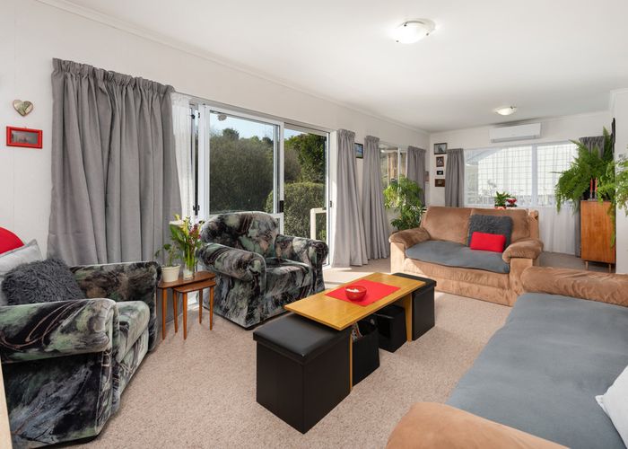  at 88 Esmeralda Street, Welcome Bay, Tauranga