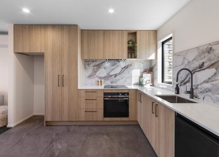  at 1/60 Division Street, Riccarton, Christchurch City, Canterbury