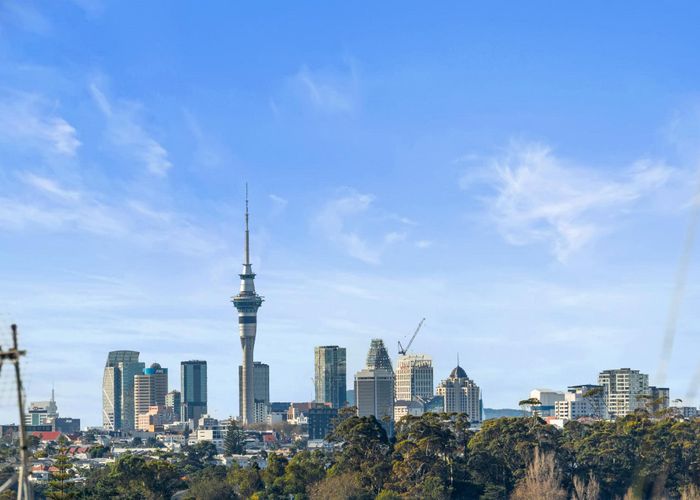  at 12/200 Carrington Road, Mount Albert, Auckland City, Auckland