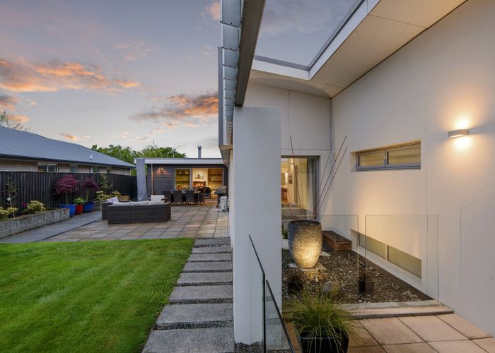  at 15 Teagarden Close, Mairehau, Christchurch