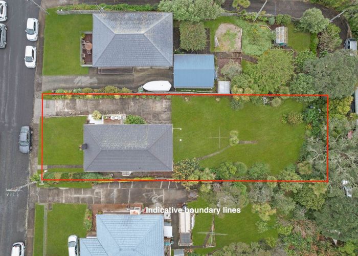  at 7 Limmer Place, Browns Bay, North Shore City, Auckland