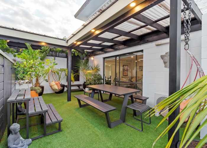  at 3 Elgin Place, Red Beach, Rodney, Auckland