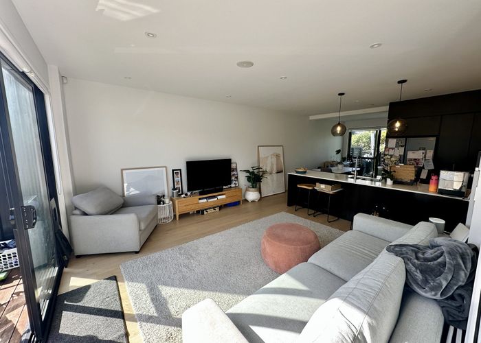  at 11 He Ana Way, Mount Albert, Auckland