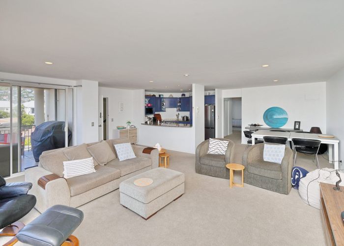  at 2/42 Marriner Street, Sumner, Christchurch City, Canterbury