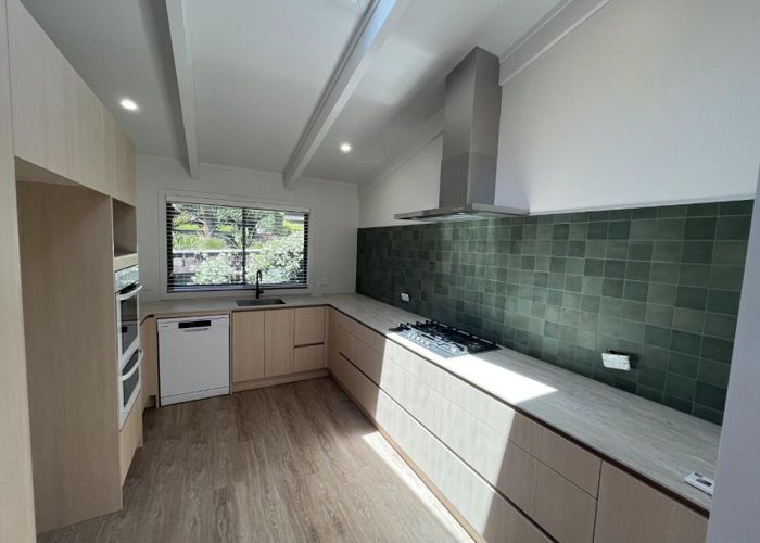  at 15 Sequoia Grove, Merrilands, New Plymouth, Taranaki