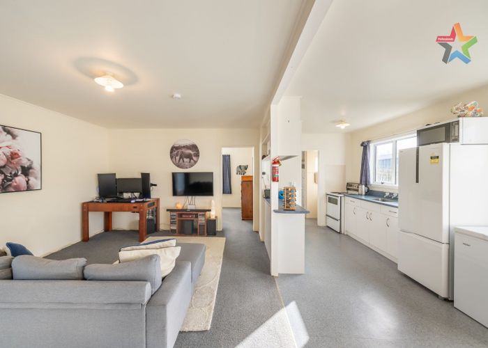  at 5/121 Bell RD, GRACEFIELD, LOWER HUTT