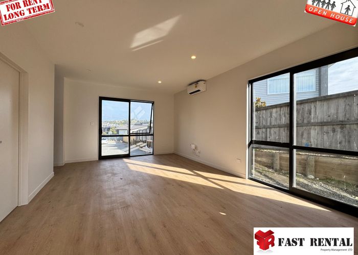  at 1 Tawatawa St--On Mon 16th June at 5:00-5:20pm, Long Bay, North Shore City, Auckland