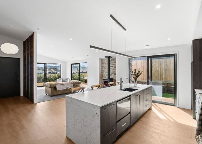  at 42 Doug Ledgerwood Drive, WANAKA