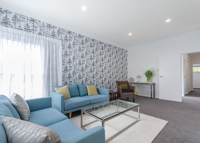  at 27 Ranui Terrace, Tawa, Wellington