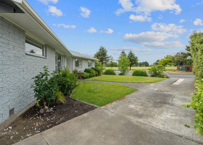  at 46 Oakley Crescent, Hornby, Christchurch